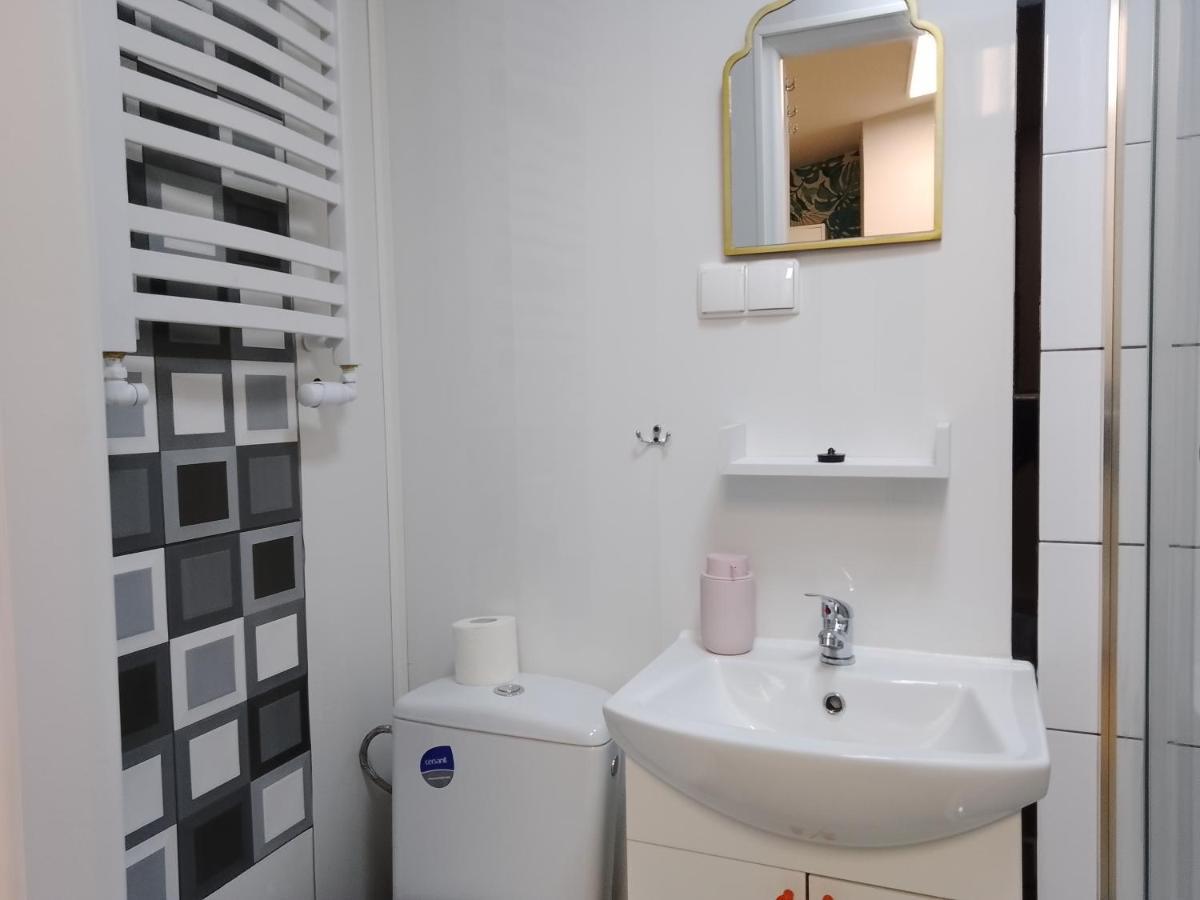 Beautiful Apartment Torun Bagian luar foto