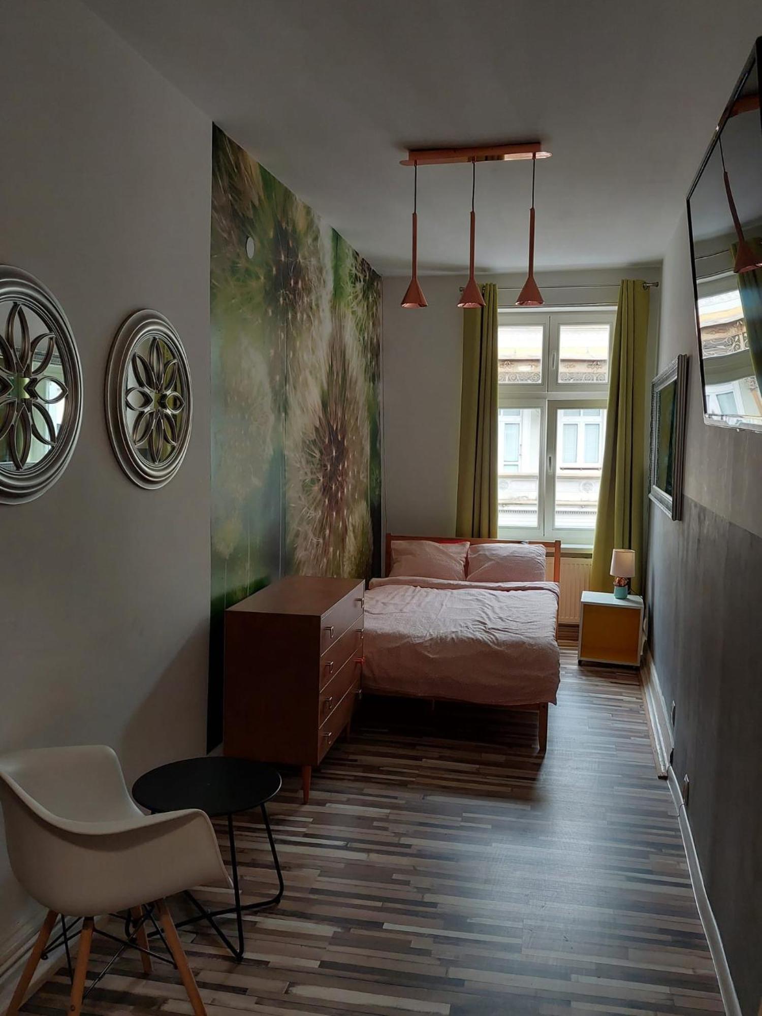 Beautiful Apartment Torun Bagian luar foto
